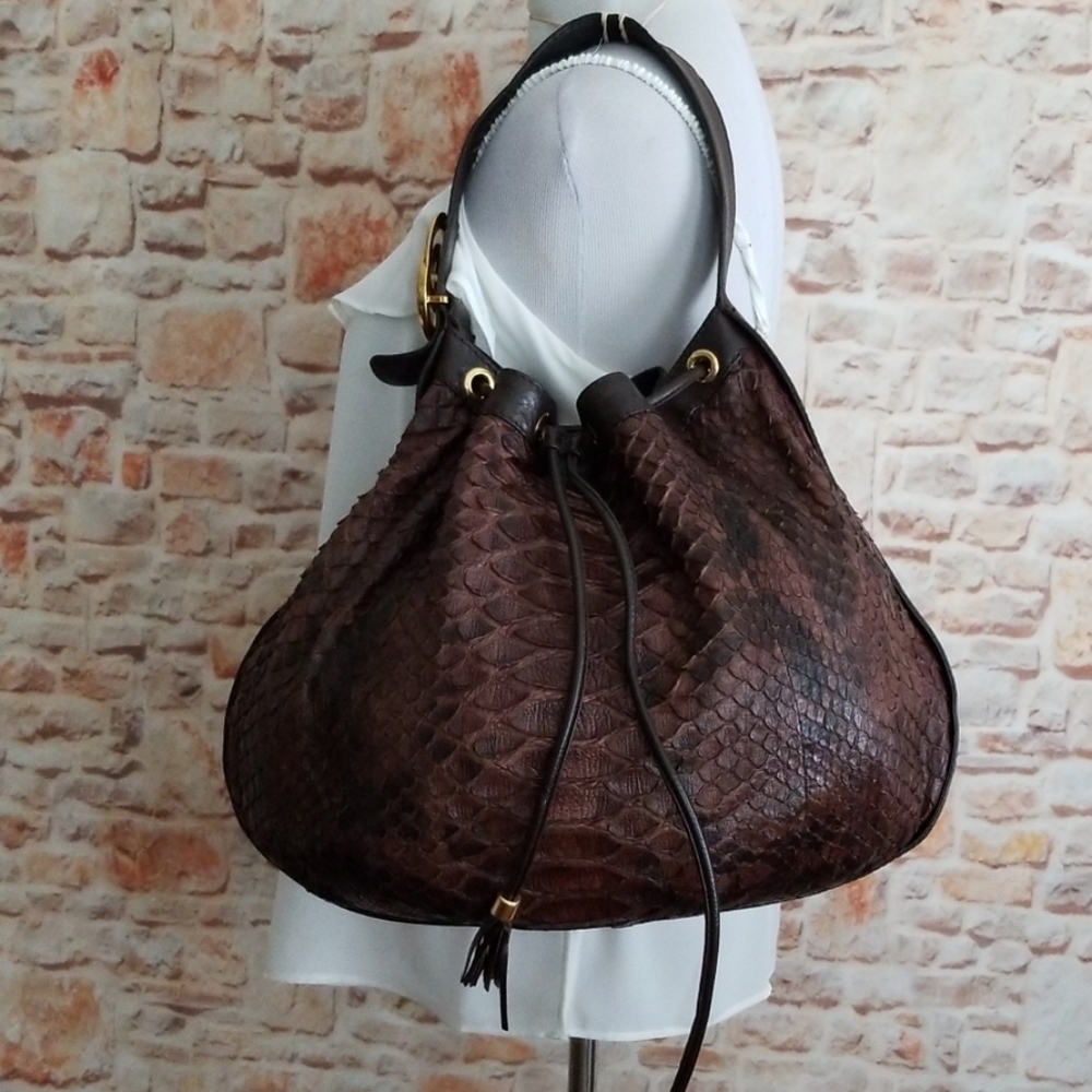 Gucci Python Interlocking Icon Shoulder Bag - image 2